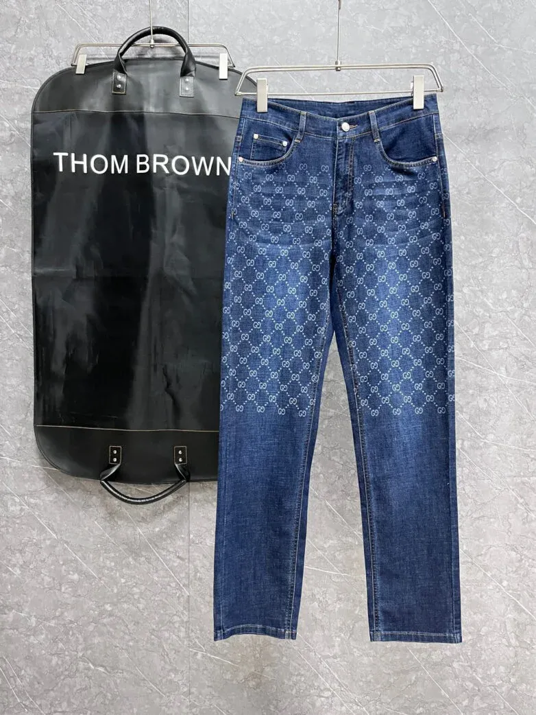 Atelier Monogram Straight Jean